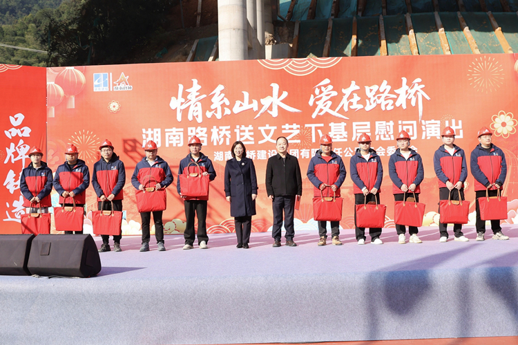 8c42ad479237907b474d14f0e403e6d7_副本.jpg